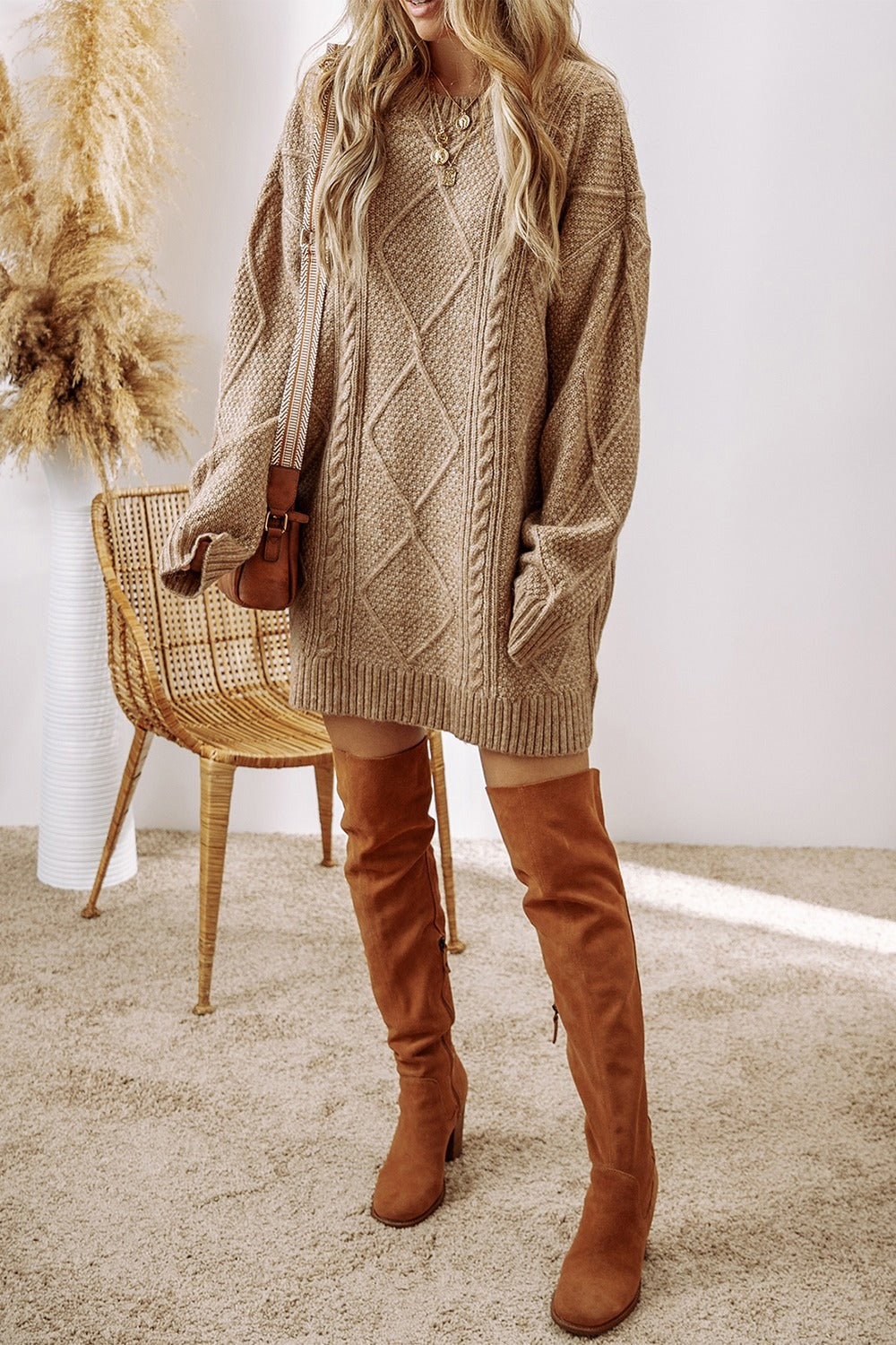 Sienna – Strikket Lang Sweater til Stilfulde Dage