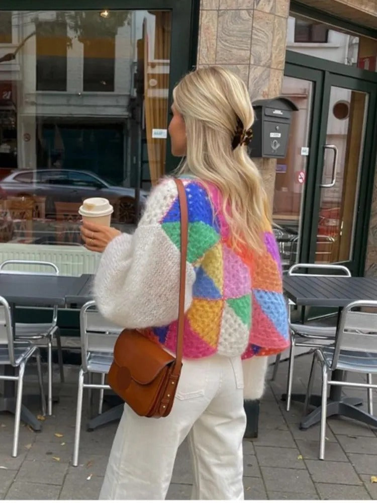 Färgglad Stickad Kort Cardigan med Puffärmar för Kvinnor - Livia