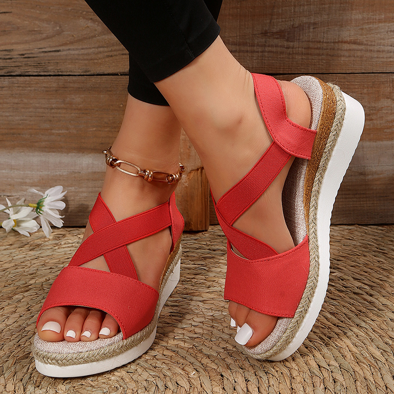 Forvandl din stil med disse trendy wedge sandaler