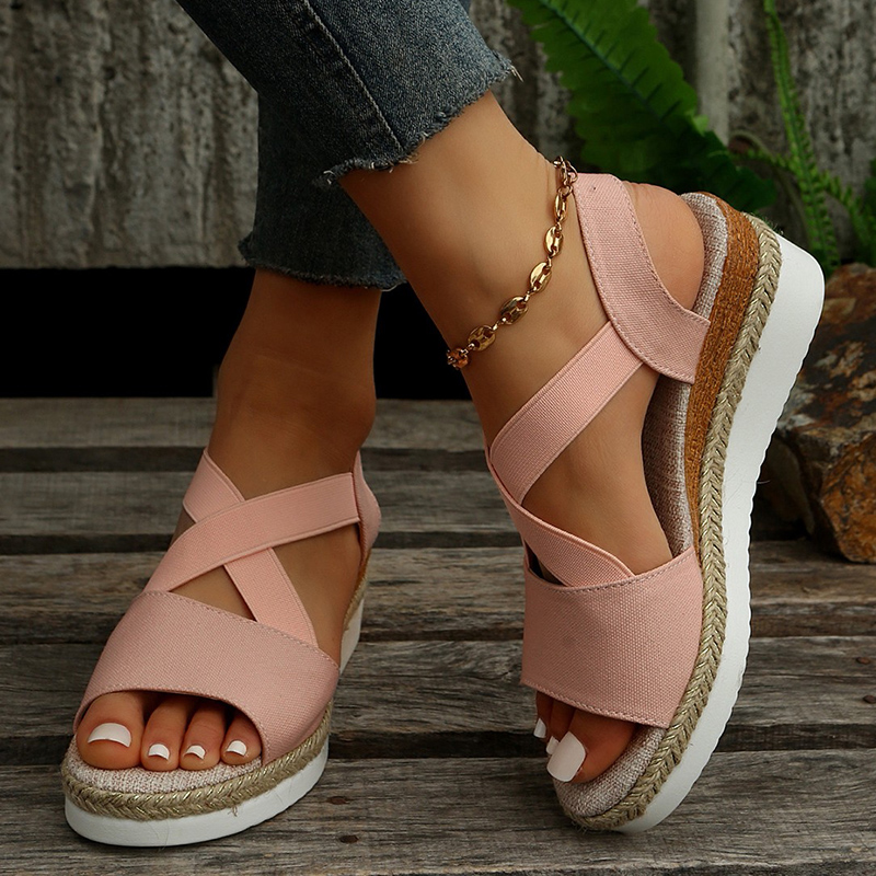 Forvandl din stil med disse trendy wedge sandaler