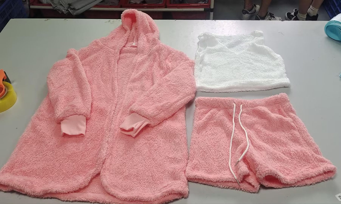 Chict Set med Kort Topp, Lång Cardigan och Bekväma Shorts