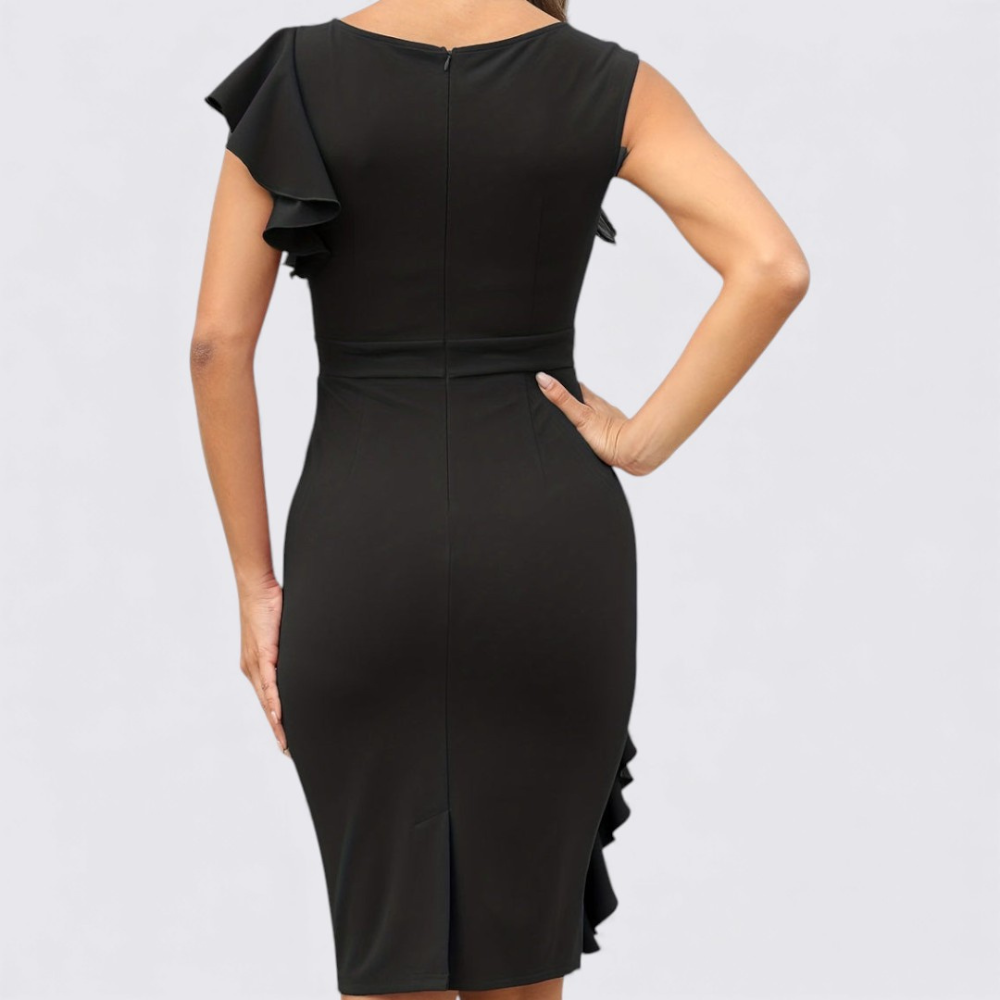 Dame Etui Kjole med Rynker – Taljeformet – Korte Ærmer Elegant Kjole