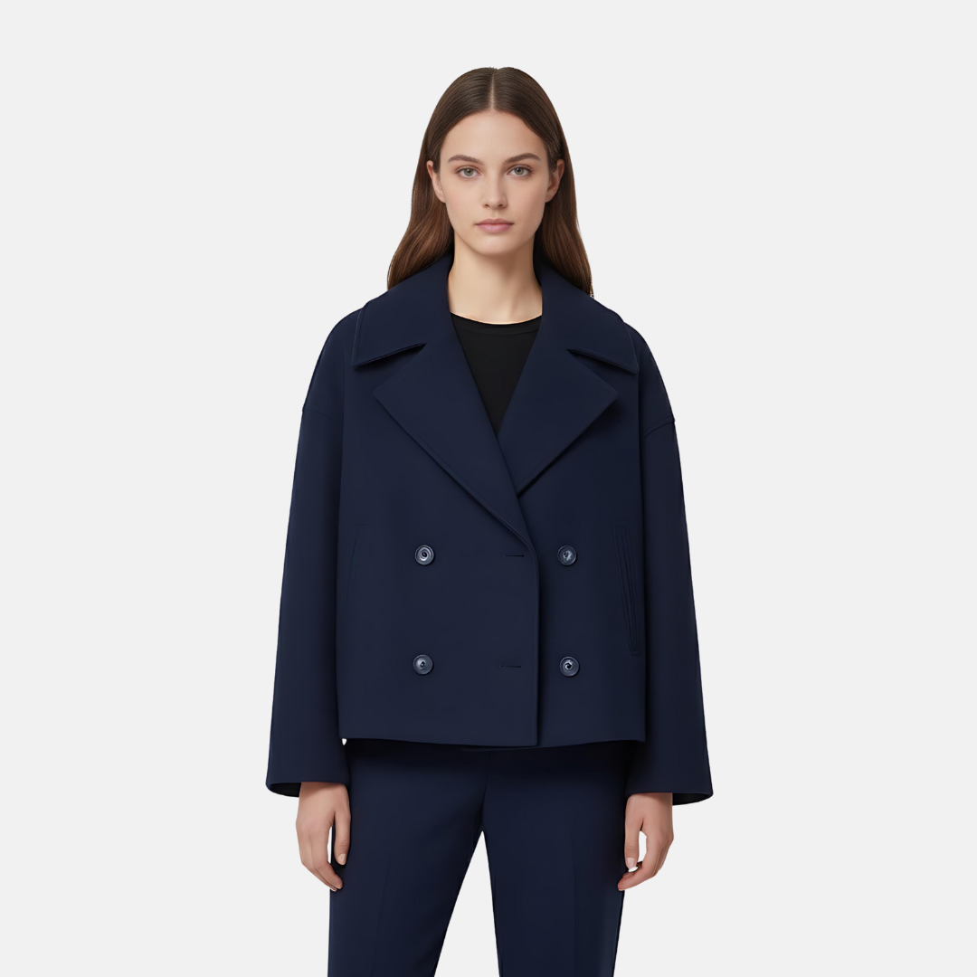 Damefrakke med knaplukning – Kort skåret – Klassisk snit