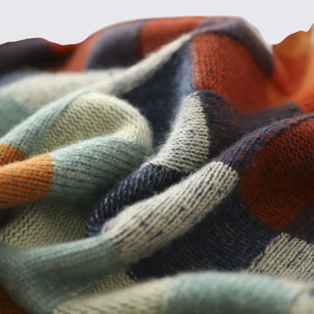 Dame sweater med ternet mønster – Lange ærmer – Rund hals