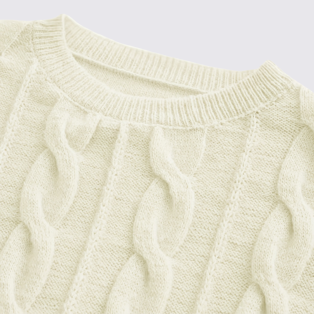 Dame sweater med flettemønster – Strik sweater – Rund halsudskæring