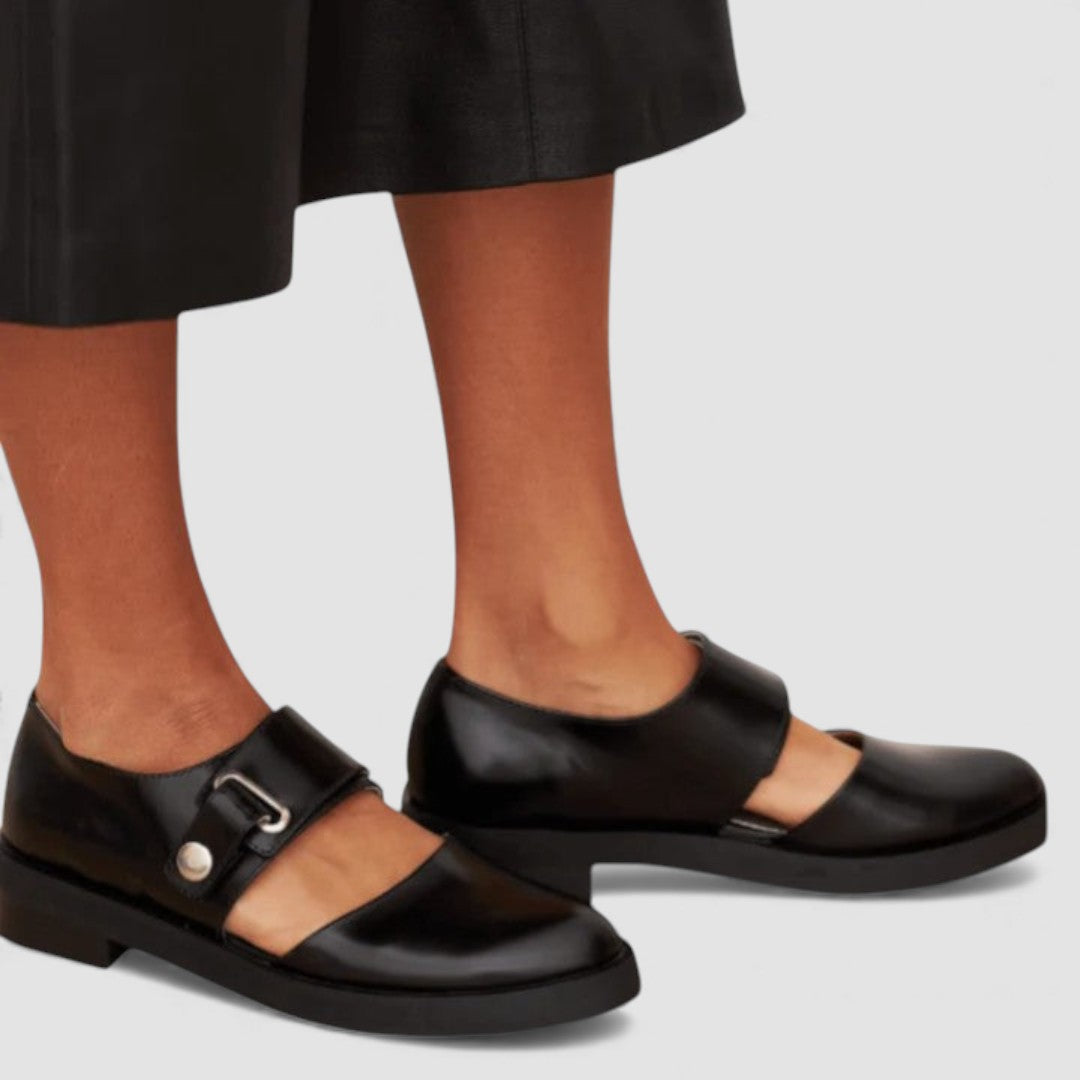 Dame sko med spænderem – Remsko – Flad sål