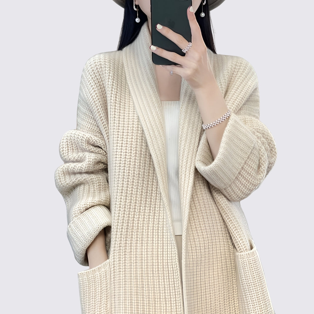 Dame strikjakke med oversized skæring - Lang strikjakke - Med lommer