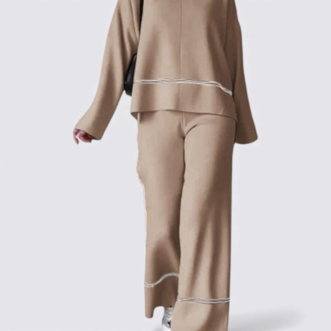 Dame To-delt Strik Sæt – Løs Pasform – Langærmet Sæt