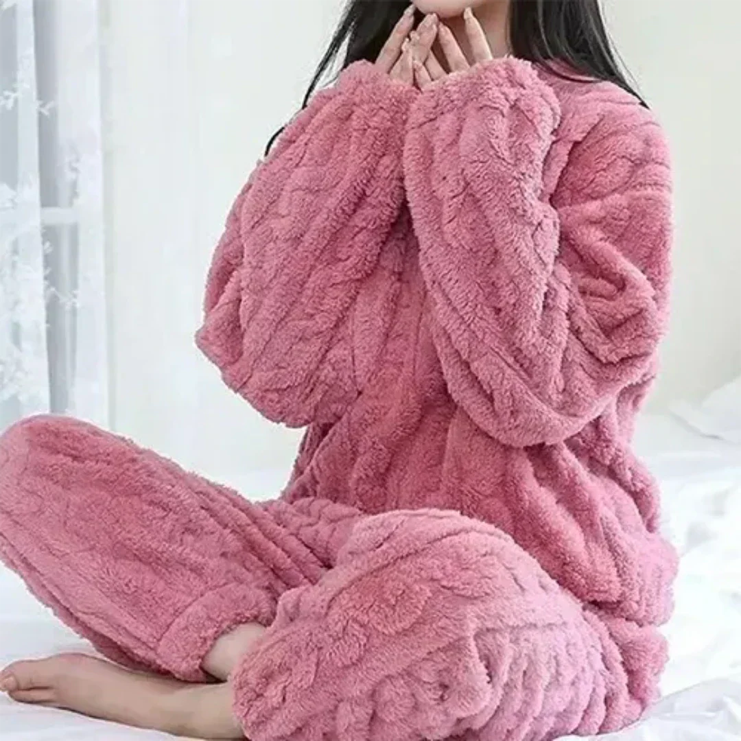 Lyxigt Stickat Loungewear Set – Stilfull Komfort