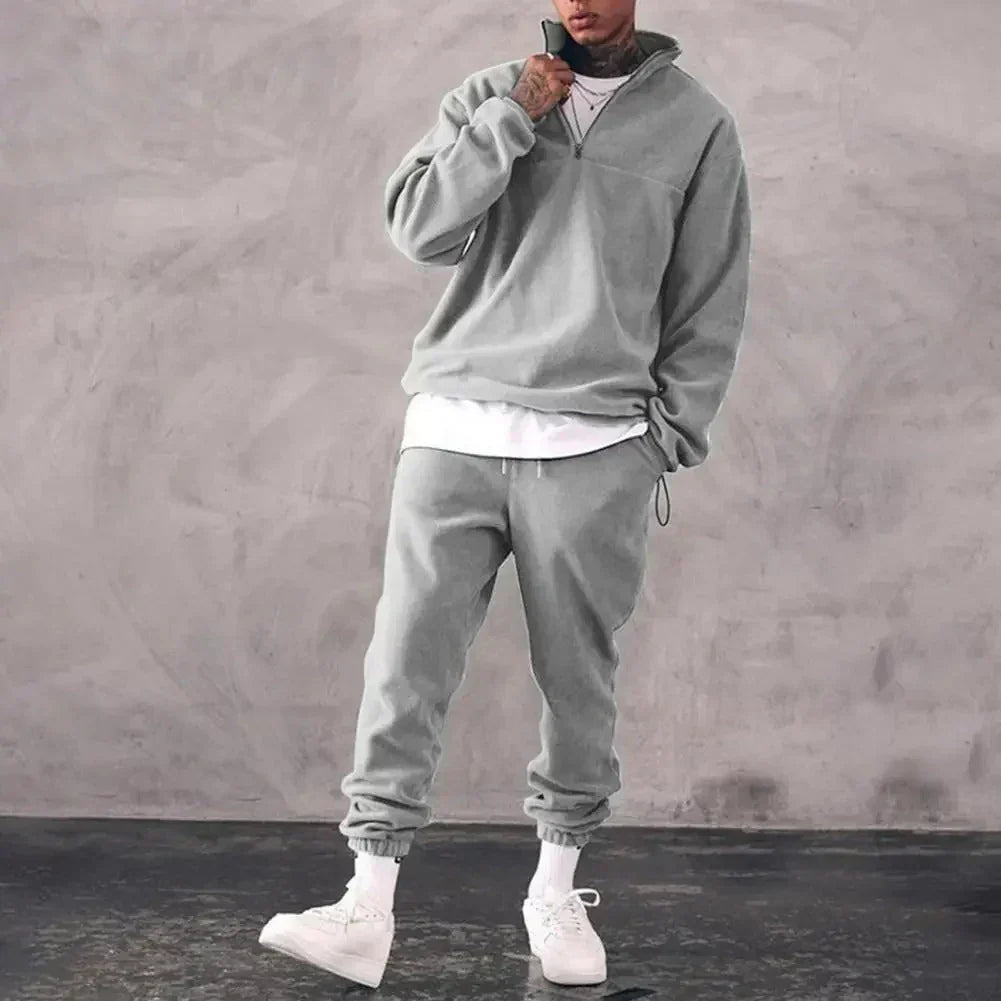 Cleo – Sæt med Blød Sweatshirt og Bukser