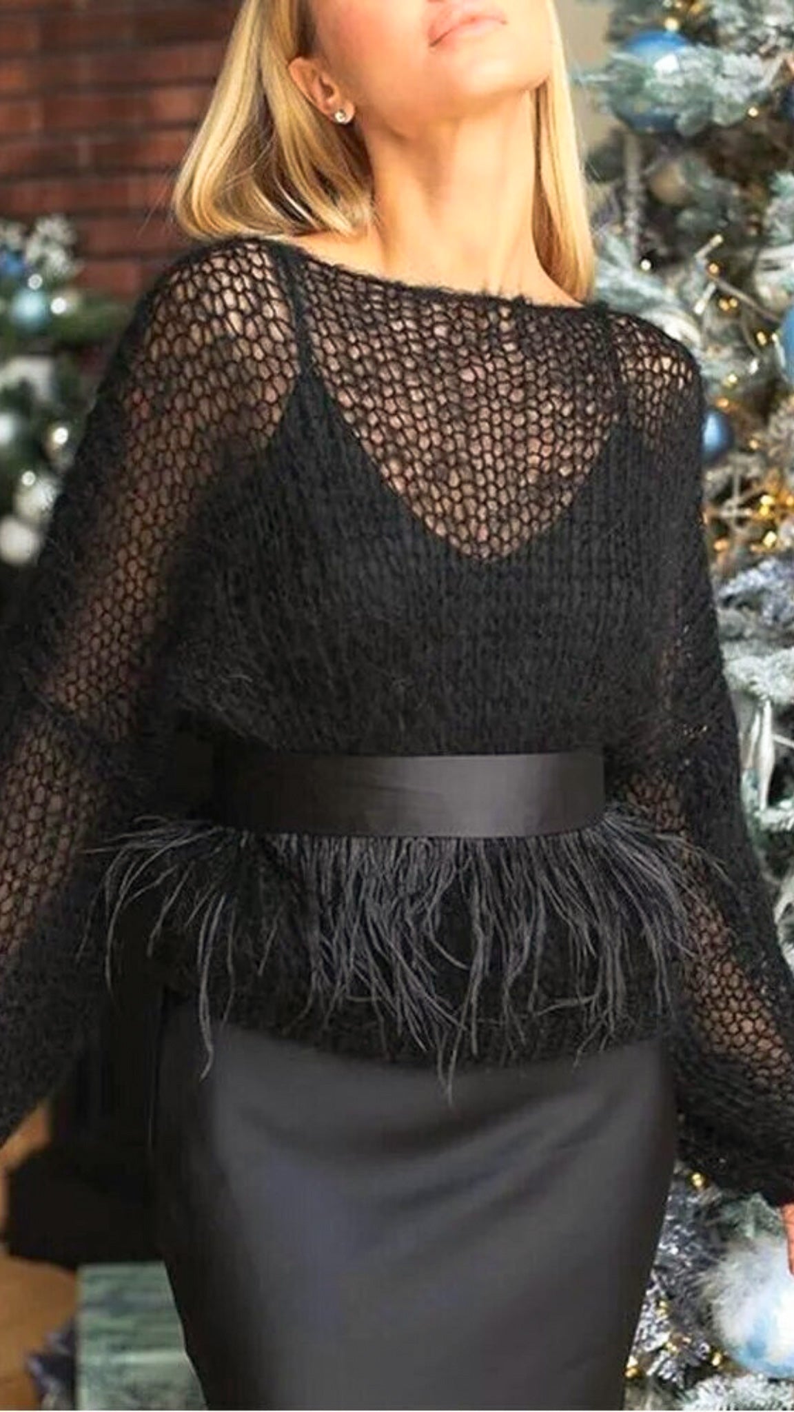 Aurelia – Stickad tröja i mesh med stil