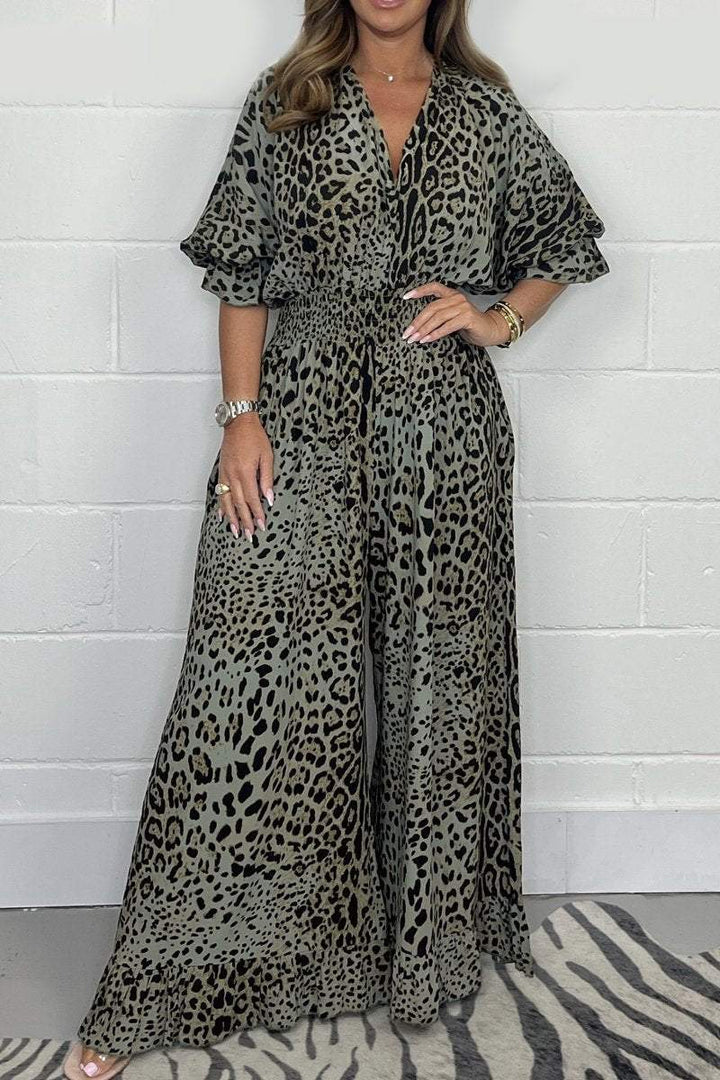 Vild Elegans - Klänning med Leopardmönster och V-ringning