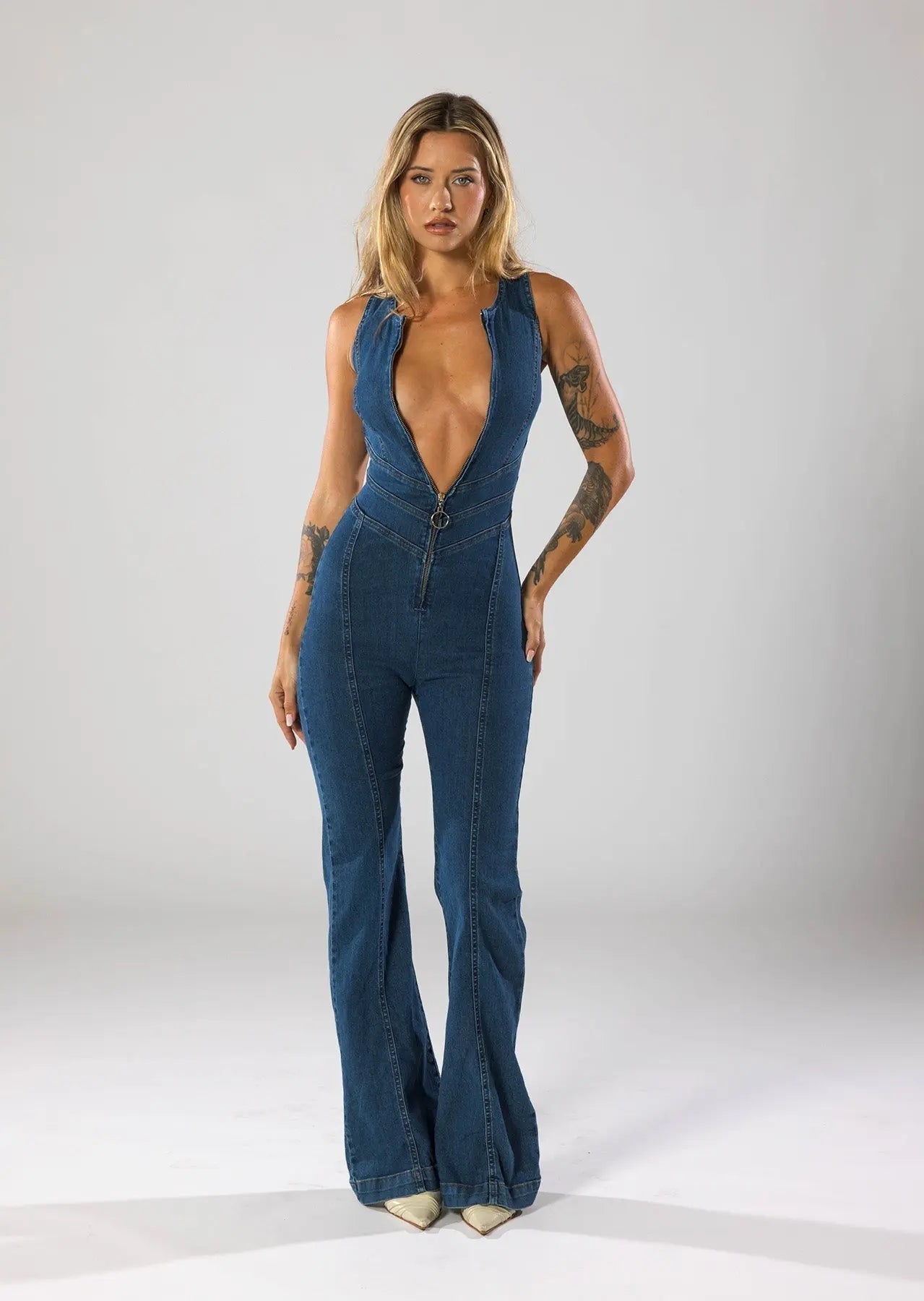 Denim Overall för Kvinna | Formsydd och Stilig