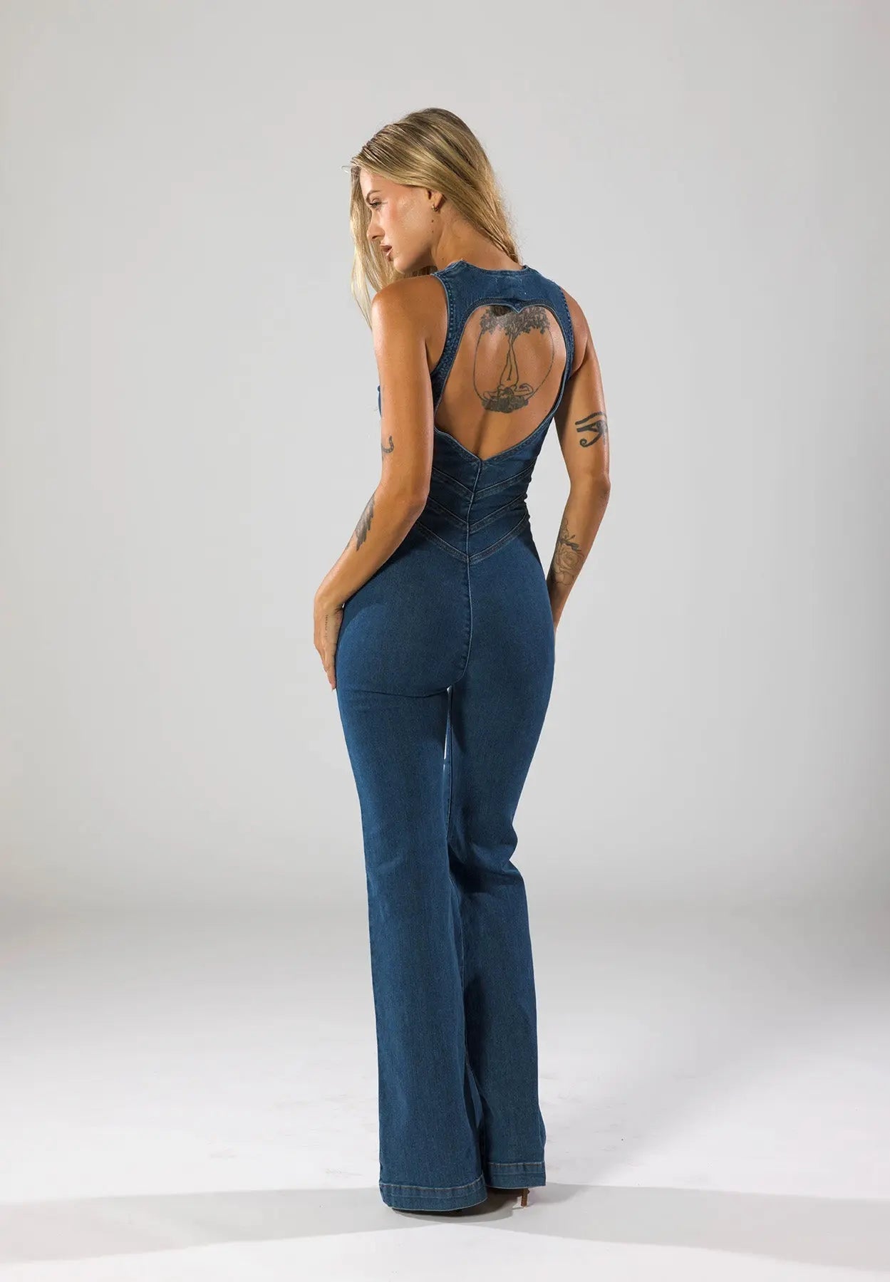 Denim Overall för Kvinna | Formsydd och Stilig