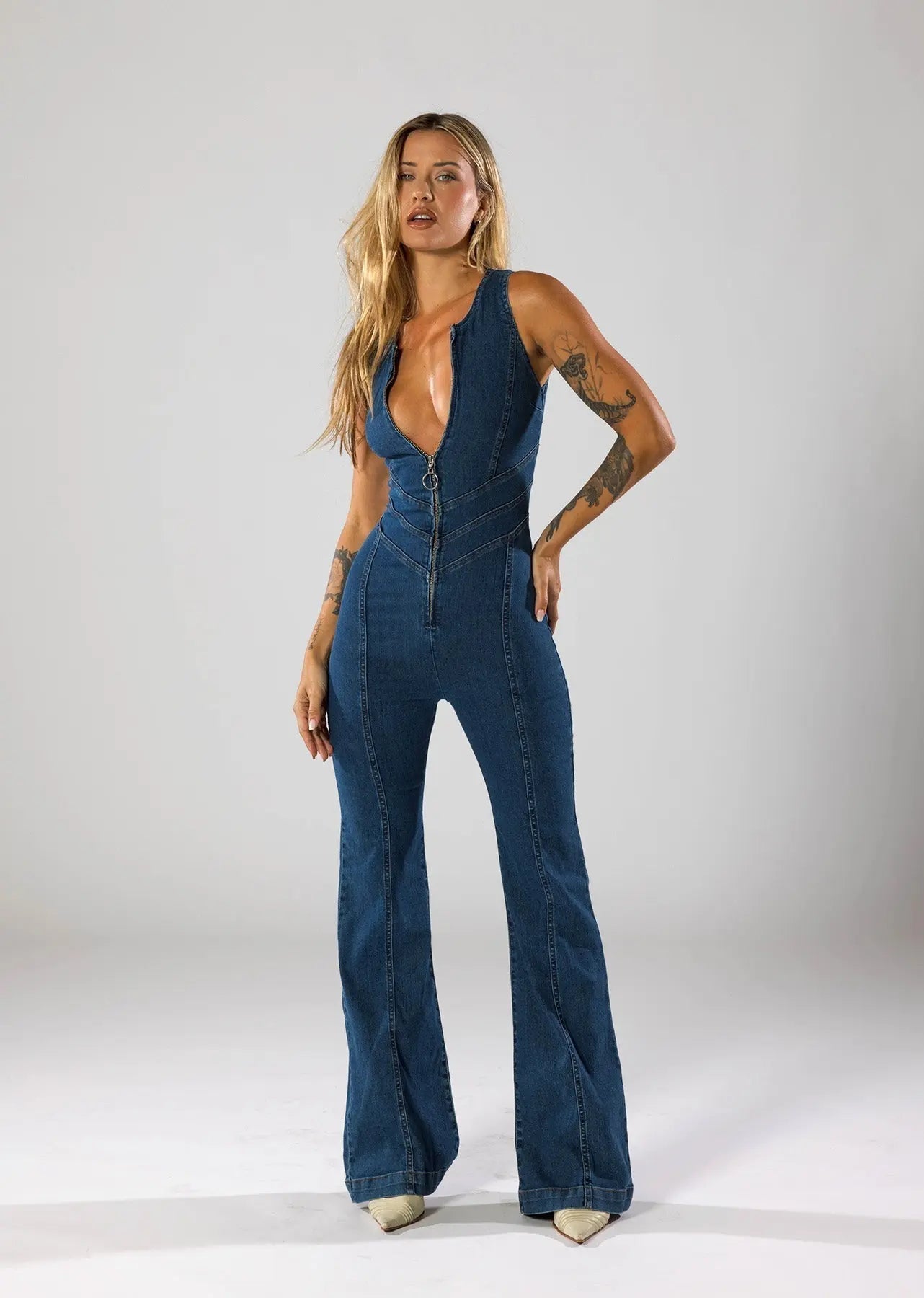 Denim Overall för Kvinna | Formsydd och Stilig