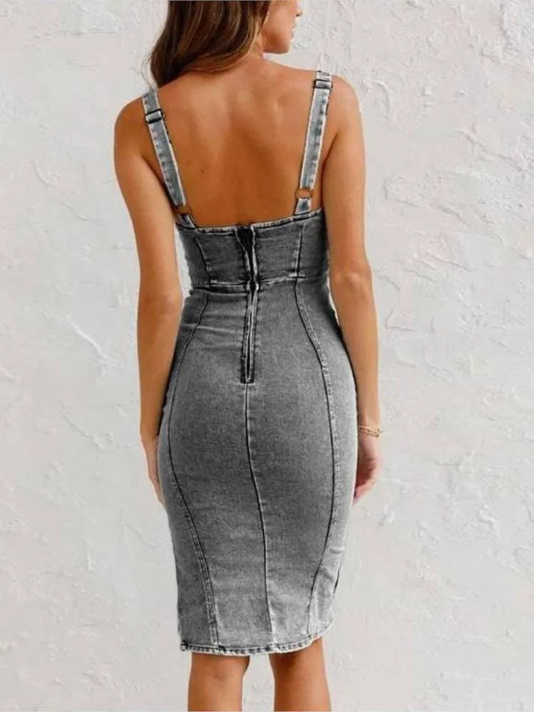 Stilrent Denimklänning för Kvinnor | Modern & Snygg