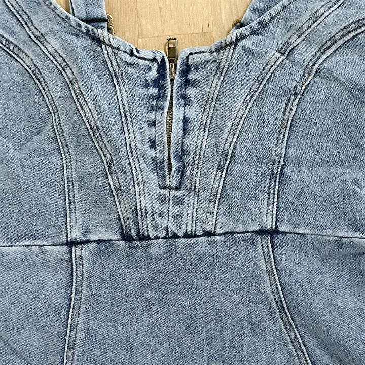 Stilrent Denimklänning för Kvinnor | Modern & Snygg