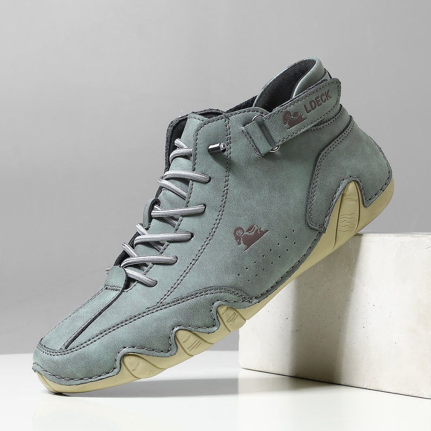 Elysian| Luftiga och stödjande Barfota Sneakers