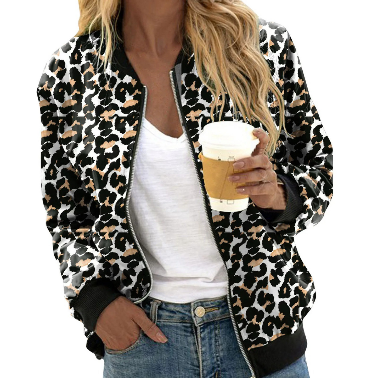 Vildskab og Elegance: Leopardprint Jakke til Kvinder