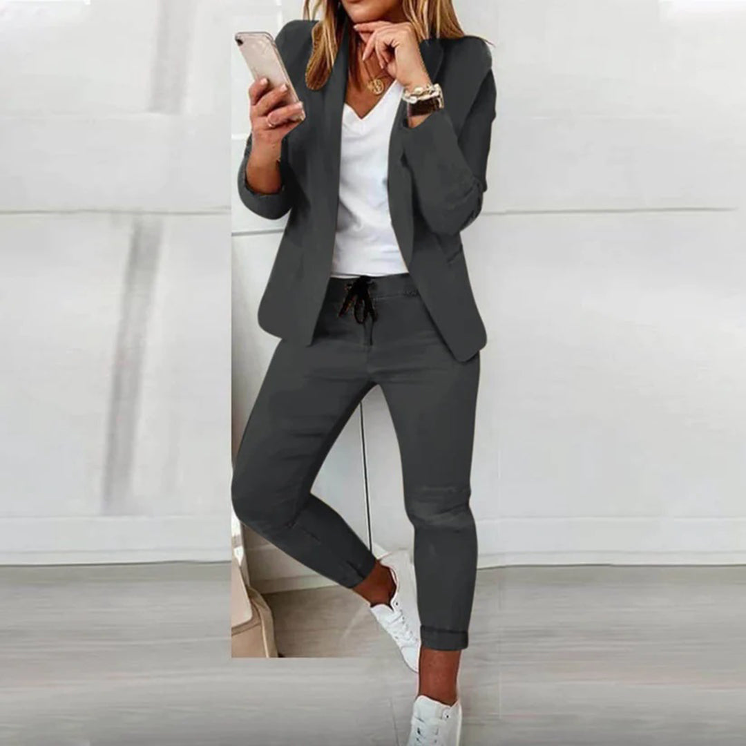Urban Chic Sæt med Blazer og Joggingbukser – Stilfuld Afslapning