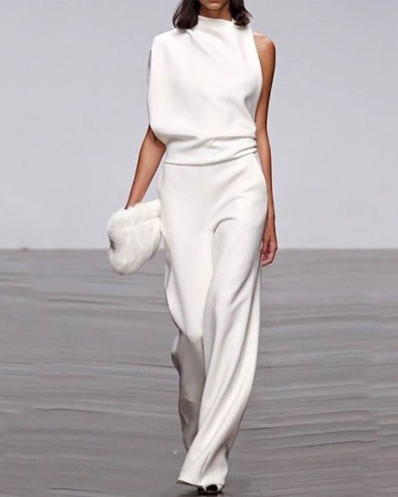 Stilfuld jumpsuit med høj krave - Nova