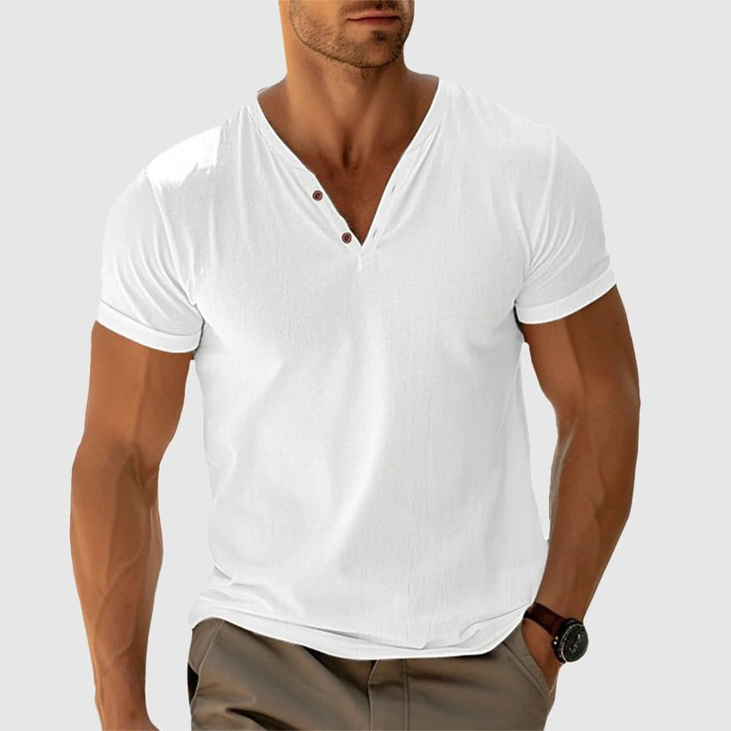 Stilren stickad t-shirt med knappdetaljer