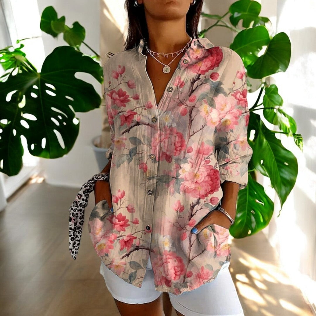 Florale Elegance: Langærmet Bluse med Vintage Print