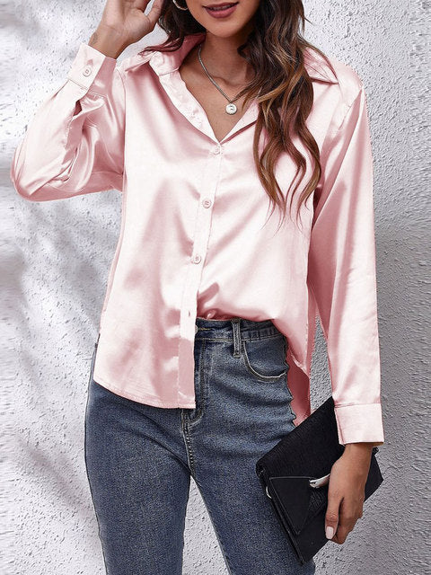Damblus i satinlook med lång ärm – elegant design