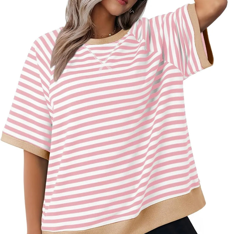 Retroinspirerad T-Shirt för Damer – Oversized Stil