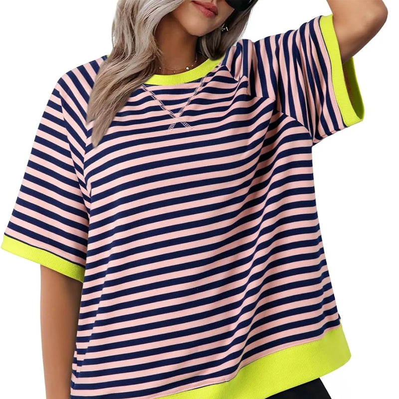 Retroinspirerad T-Shirt för Damer – Oversized Stil