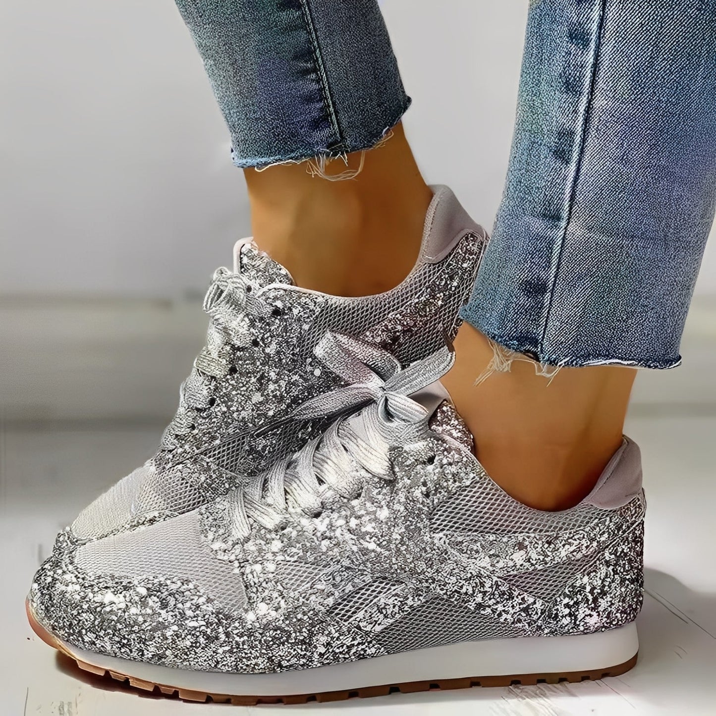 Färgglada Sneakers med Glittrande Detaljer