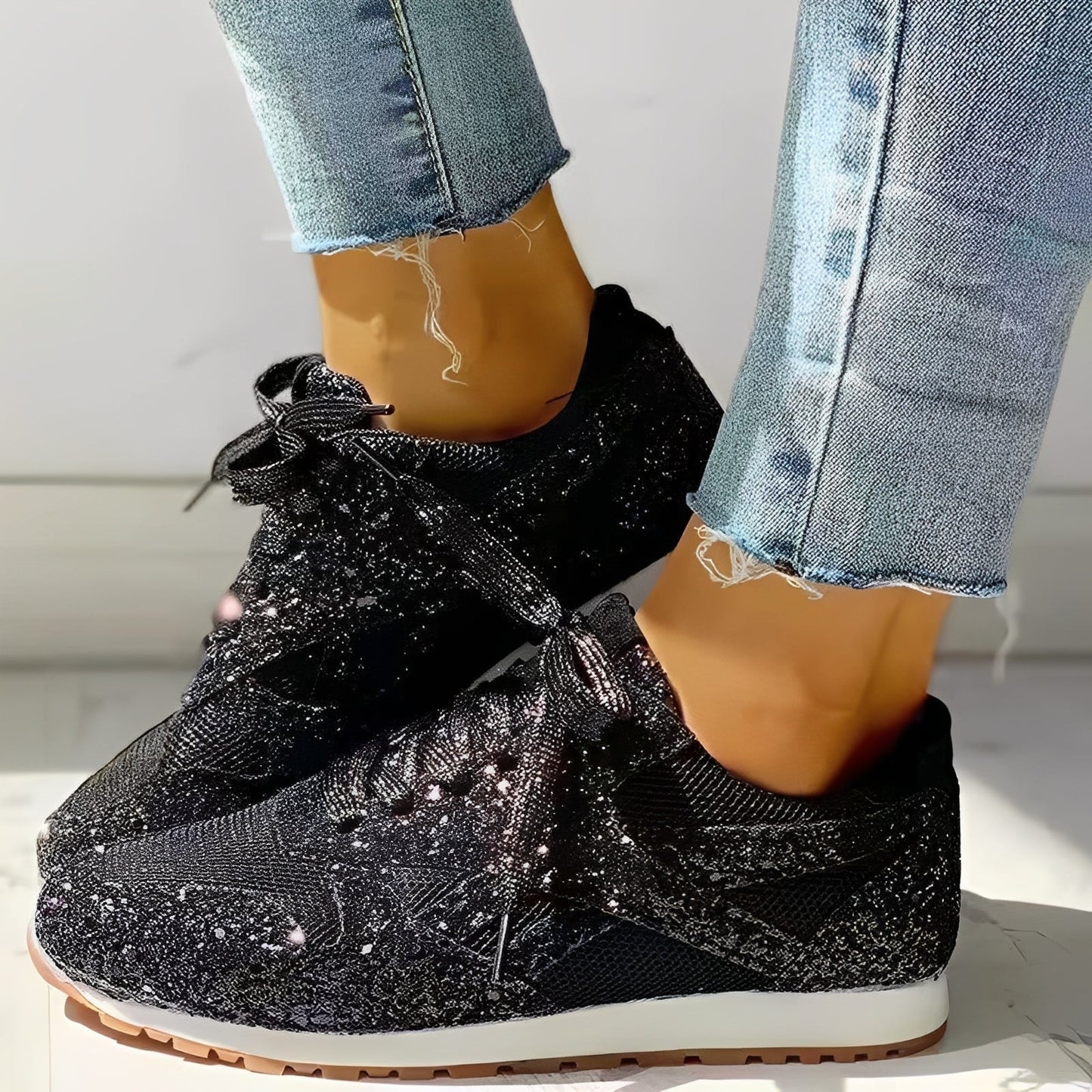 Färgglada Sneakers med Glittrande Detaljer