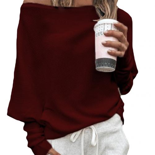 Moderne Bluse med Bådudskæring i Feminint Design