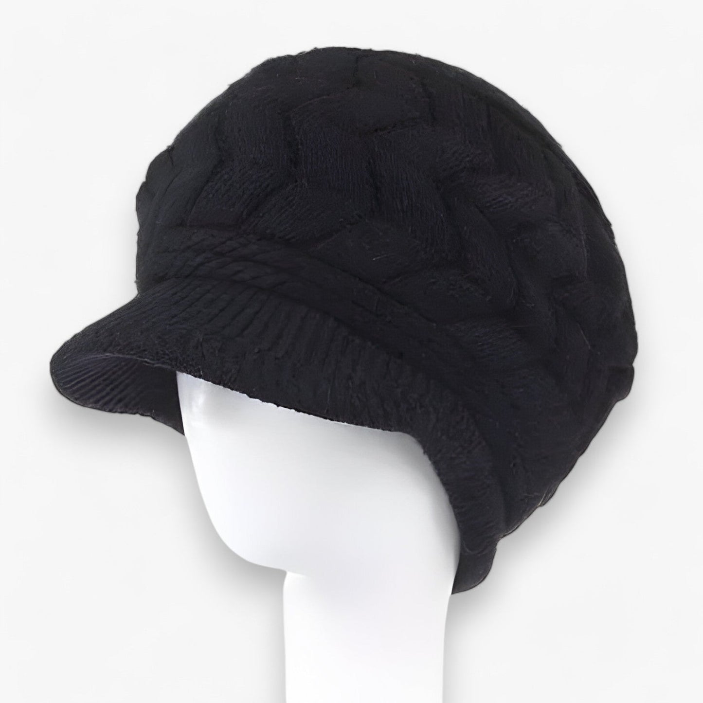 Varm Strikket Hue med Faux Pels – Komfort og Stil til Vinter