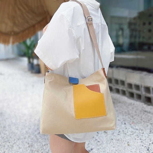 Luna | Trendig Canvas-Shopper för Stilfulla Äventyr
