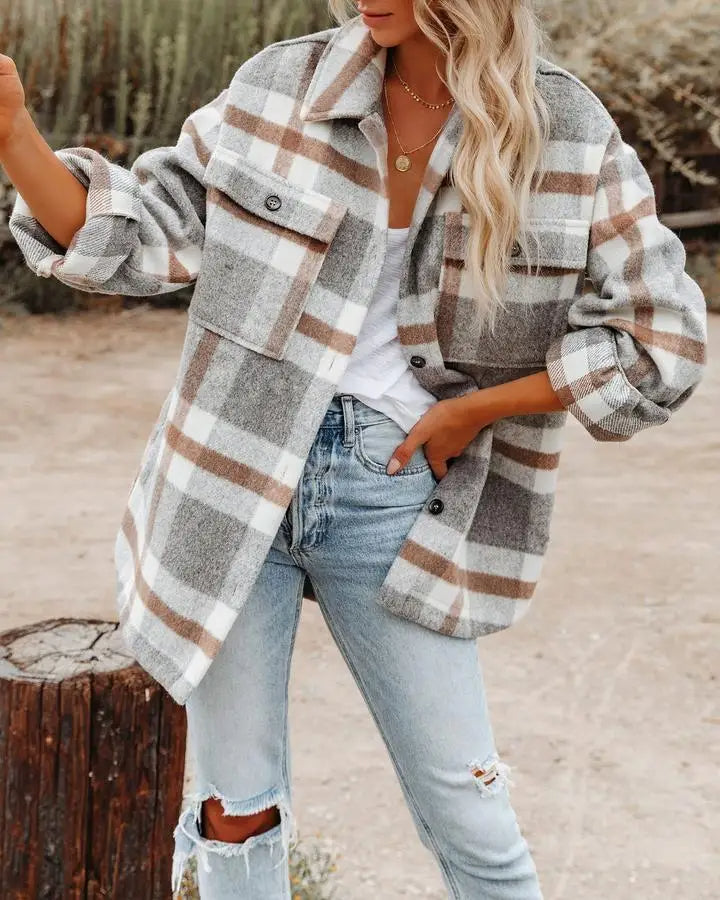 Trendy Karohem med Lila Touch för Enastående Stil