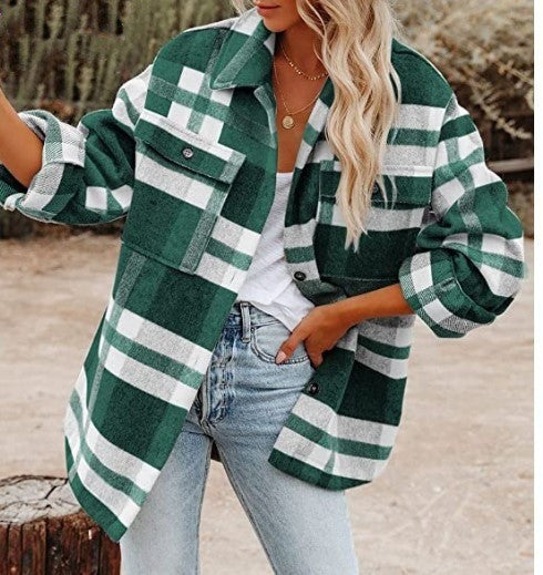 Trendy Karohem med Lila Touch för Enastående Stil