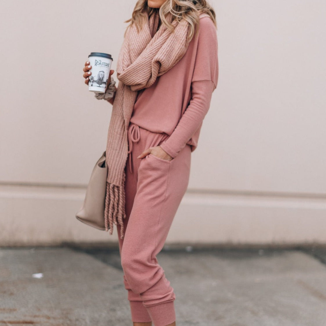 Dame Lounge Sæt - Komfort og Stil til Hjemmet