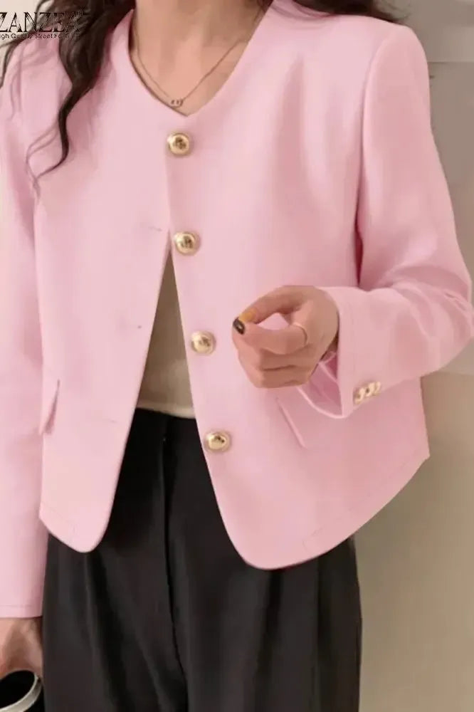 Korte Blazer med Rundede Knapper og Stilfuldt Design