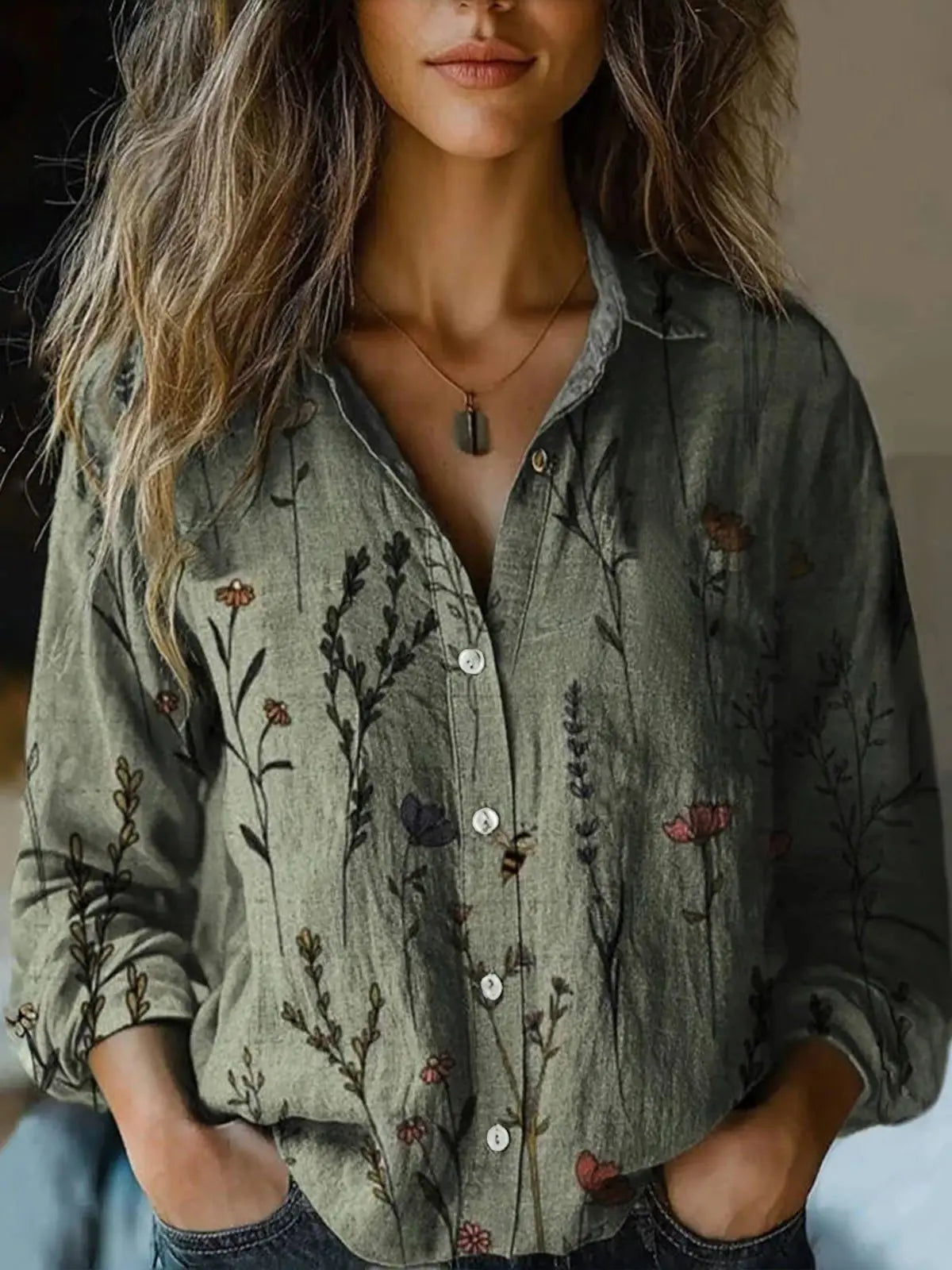 Astrid | Blommig Vintage-Skjorta för Stilmedvetna
