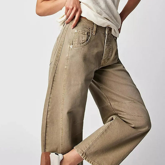 Moderna Jeans med Barrel Leg och Vintage-Estetik