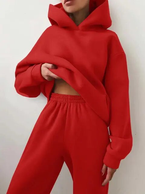 Snyggt oversized set med huvtröja och byxor