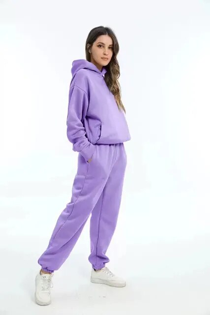 Snyggt oversized set med huvtröja och byxor