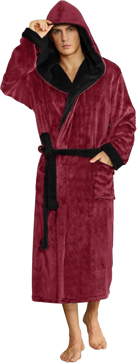 Luxuriös Fleece-Bademantel med Kapuschong