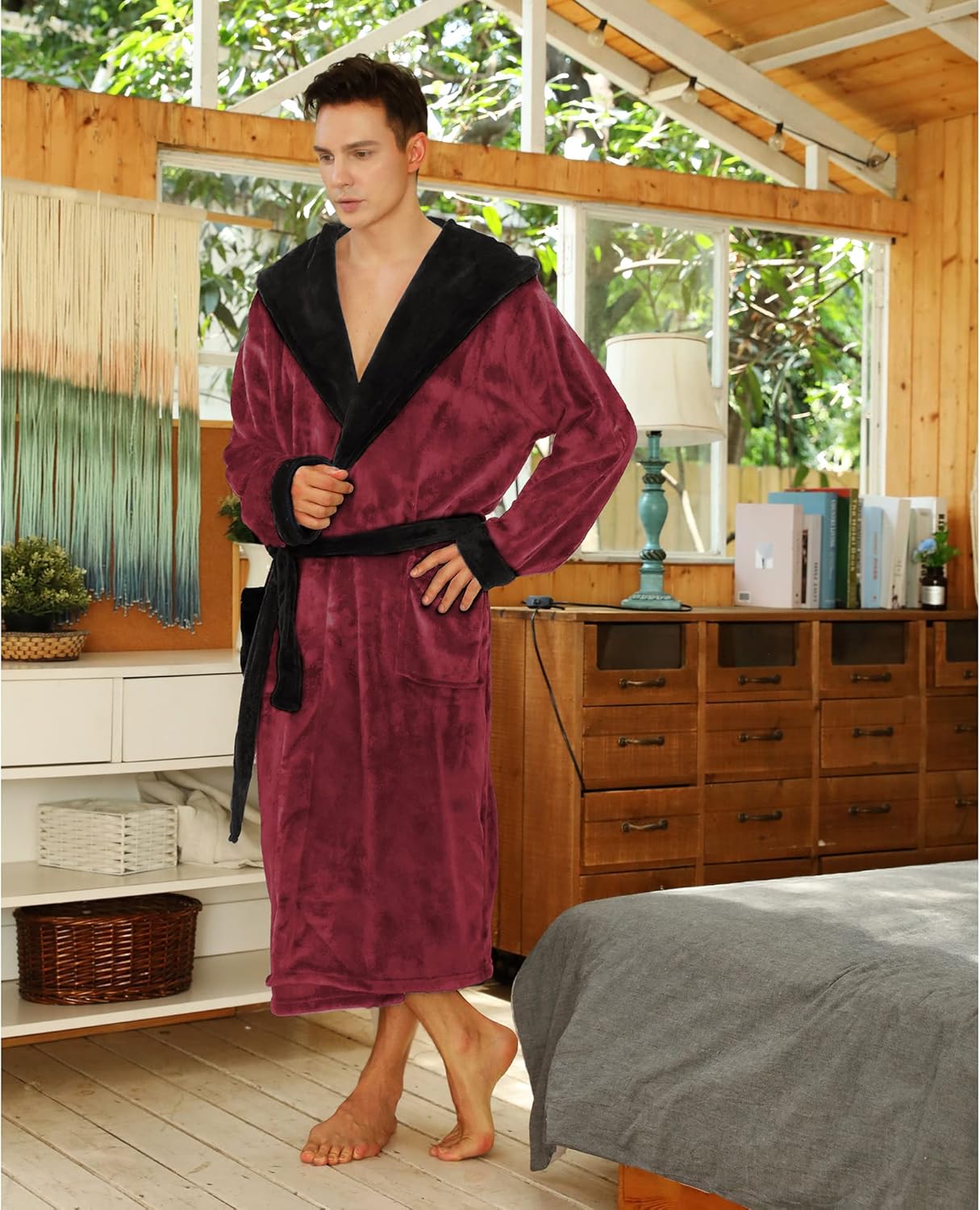 Luxuriös Fleece-Bademantel med Kapuschong