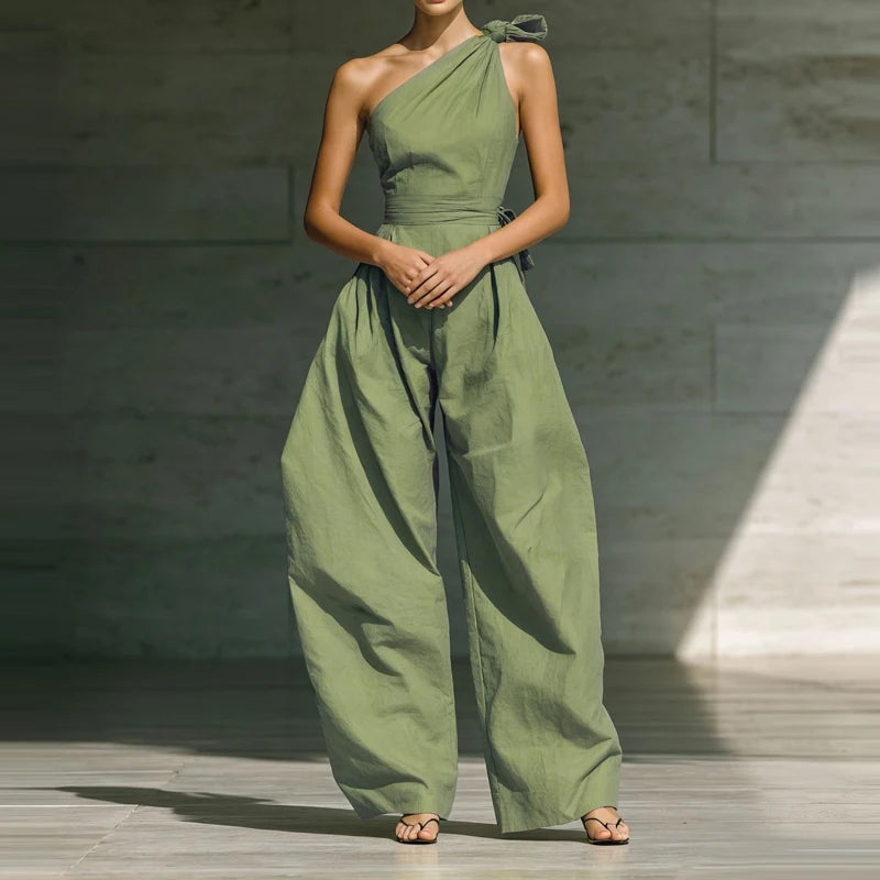 Elegant Jumpsuit för Festligheter med Asymmetrisk Axel