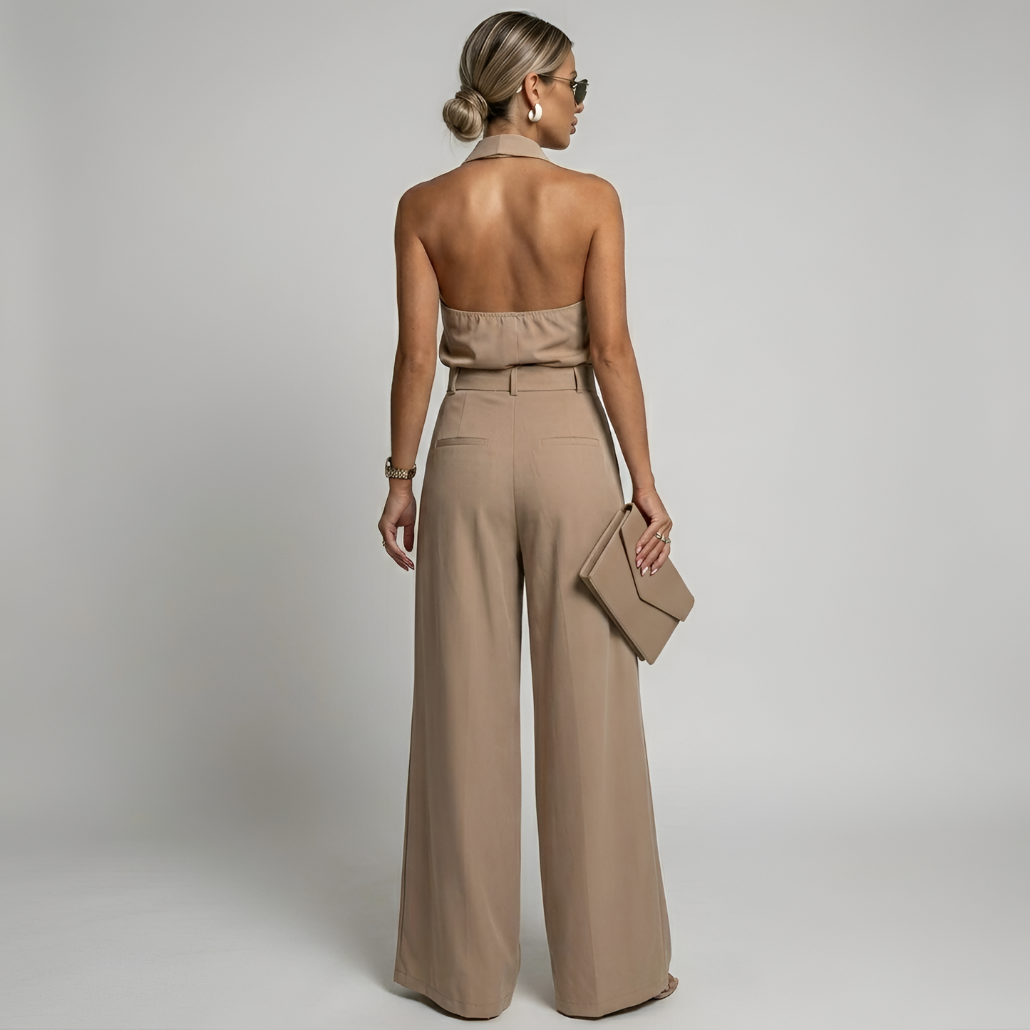 Eleganta Jumpsuit för Kvinnor | Halterneck med Stil