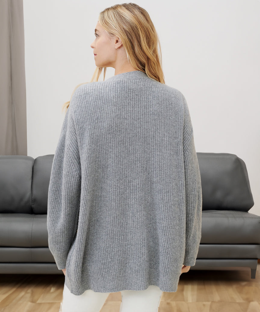 Dame Oversize Strikjakke med Knappet Komfort og Stil