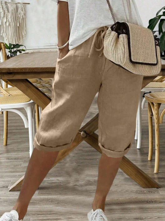 Livia | Eleganta och lätta sommarshorts för stiliga dagar