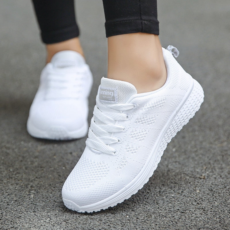 Elegant Komfortskor för Damer | Stödjande och Dämpande Sneakers